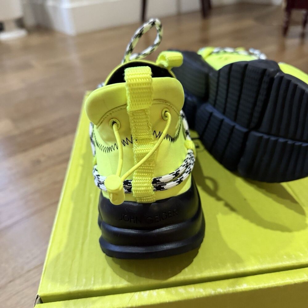 John Geiger 002 Low Volt Friends & Family Sz 11